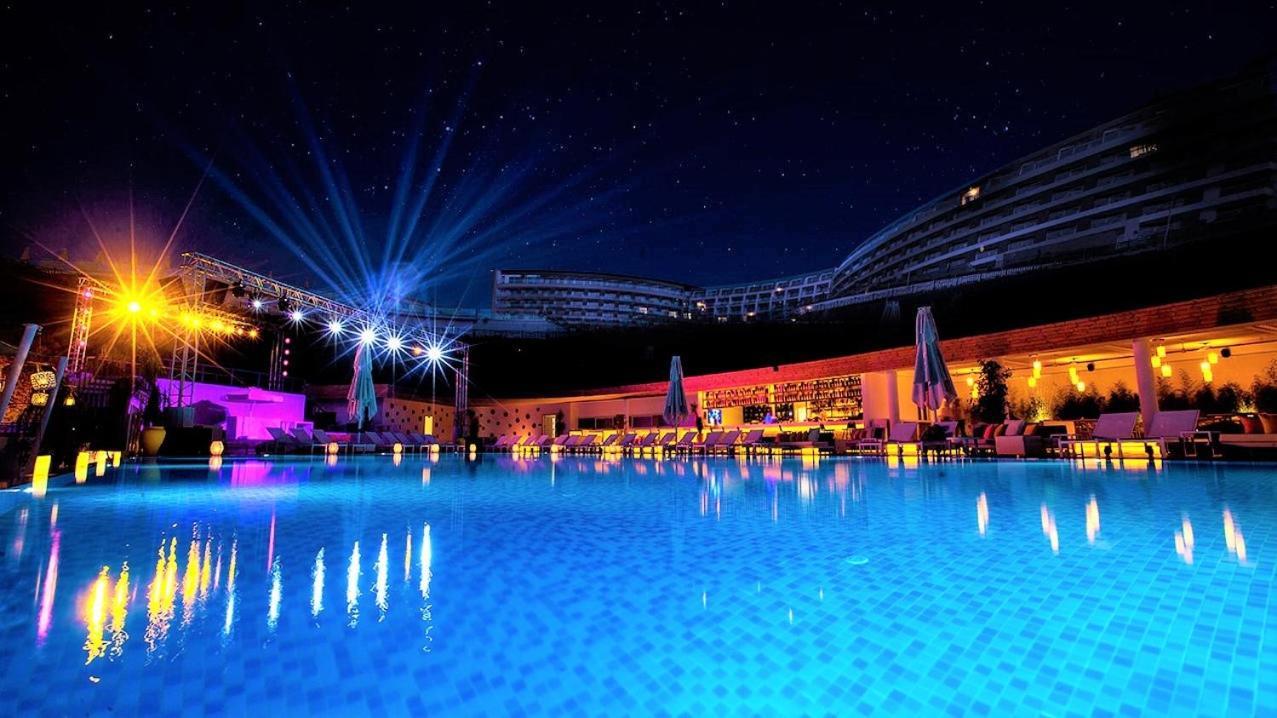 Elexus Luxury Resort & Spa & Casino Kyrenia  Exterior photo